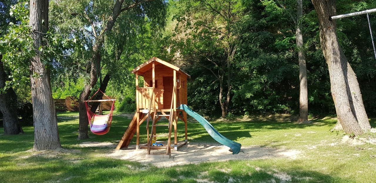 Kenese-Voelgye Villahotel Balatonkenese Extérieur photo